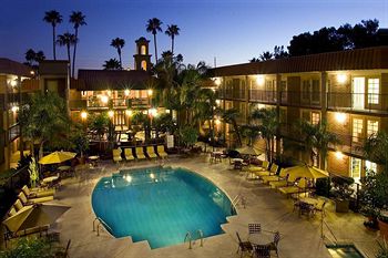 Embassy Suites Tucson – Williams Center