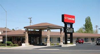 Econo Lodge University