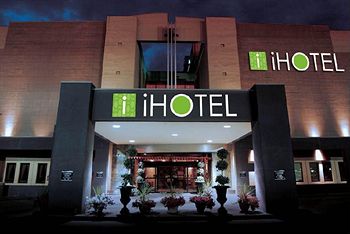 iHotel 67 Street