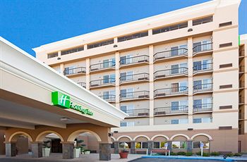 Holiday Inn Minot – Riverside