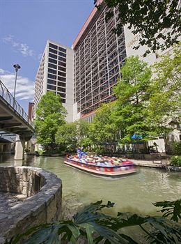 Hyatt Regency Riverwalk