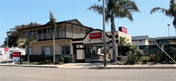 Rockview Inn and Suites