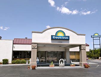 Days Inn Charleston Airport Coliseum