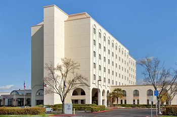 Hilton Newark Fremont