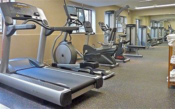 Holiday Inn Hotel & Suites Vancouver Downtown