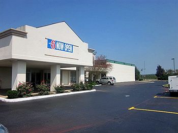 Motel 6 Zanesville, OH