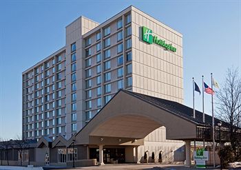 Holiday Inn Portland-By the Bay
