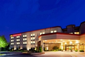 Crowne Plaza Dulles Airport