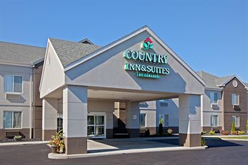 Country Inn and Suites Port Clinton
