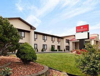 Ramada Waukesha