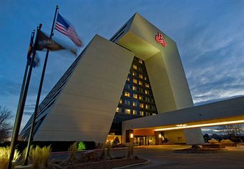 Renaissance Denver Hotel