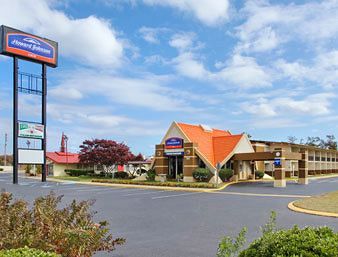 Howard Johnson Inn Lumberton