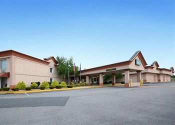 Quality Inn & Suites Chambersburg