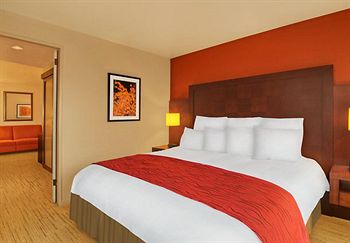 Renaissance Seattle – a Marriott family hotel