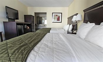 Clarion Inn and Suites Greenville