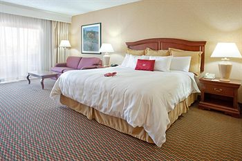 Crowne Plaza San Marcos Golf Resort