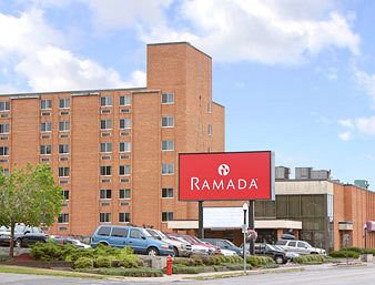 Ramada Marquette