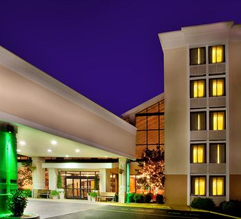 Holiday Inn Roanoke – Valley View