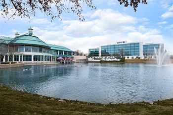 Hilton Lexington Suites