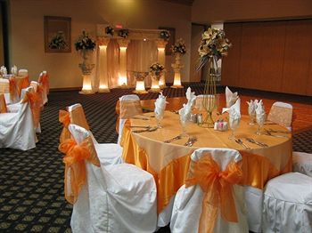 Holiday Inn Civic Center Laredo