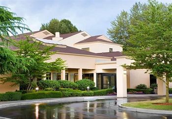 Courtyard by Marriott Seattle Southcenter