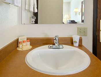 DAYS INN GLENDIVE