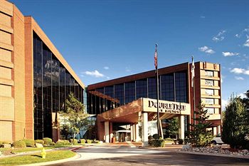 DoubleTree by Hilton Denver – Aurora