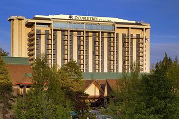 DoubleTree by Hilton Seattle Airport