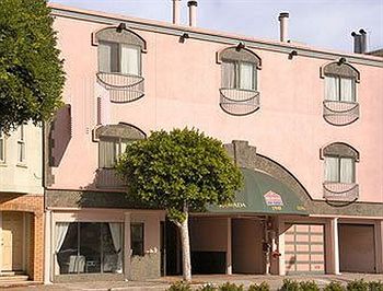 Howard Johnson San Francisco Marina District