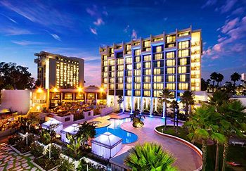 Newport Beach Marriott Hotel and Spa