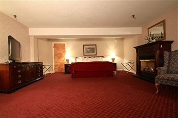 Fireside Inn & Suites Waterville