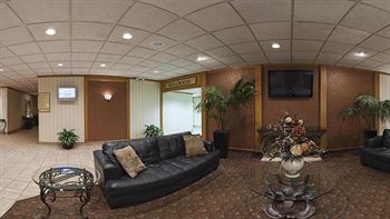 Holiday Inn Canton INSERT INTO `wp_posts` VALUES (Belden Village)