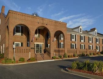 Baymont Inn and Suites Richmond