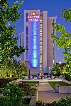Crowne Plaza Hotel Chicago O'Hare