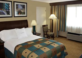 DoubleTree by Hilton Hotel Denver – Stapleton North