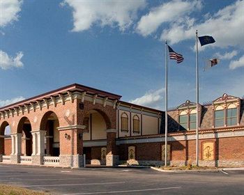 Clarion Hotel and Conference Center