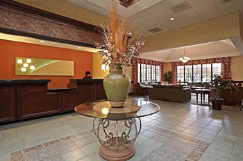 Holiday Inn Lumberton
