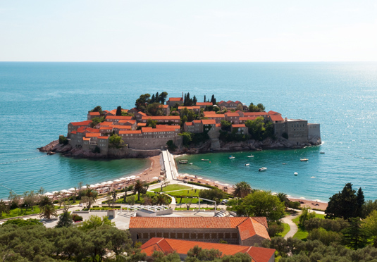 Montenegro apartment holiday with car hire, Villa Vita, Budva Riviera – save 30%