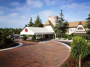 Sheraton Anaheim Hotel