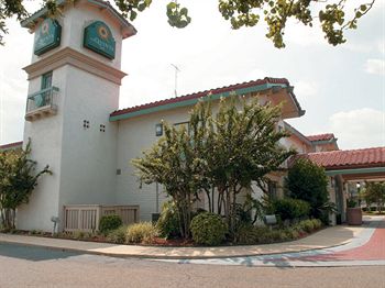 La Quinta Inn Sulphur