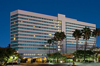 Wyndham Irvine Orange County Airport