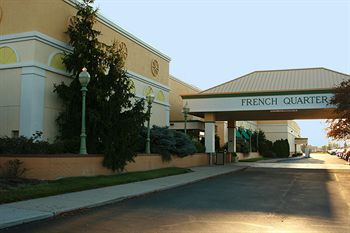 Holiday Inn Perrysburg – French Quarter
