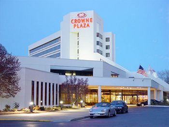 Crowne Plaza Virginia Beach Town Center