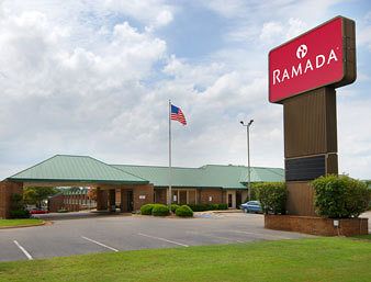 Ramada Paris