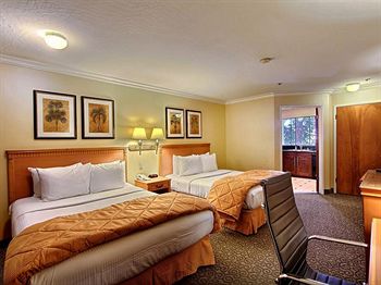 La Quinta Inn & Suites San Francisco Airport West