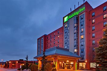 Holiday Inn & Suites Windsor Ambassador Bridge