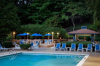 Crowne Plaza Charlotte Executive Park