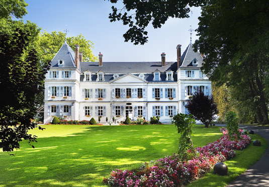 Château de Divonne, Lake Geneva, France – save 24%