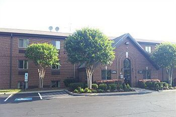 Extended Stay America – Charlotte – East McCullough Drive