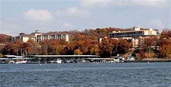 Lodge Of Four Seasons